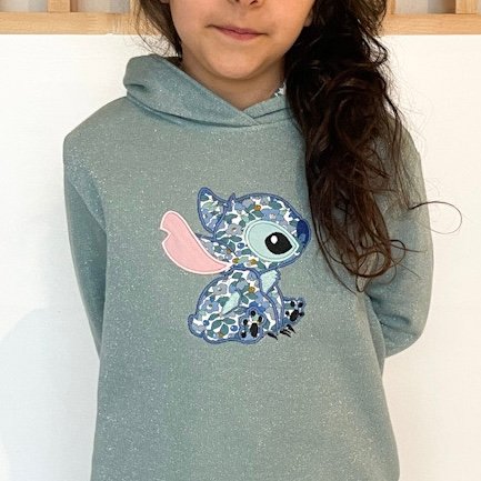 Sweat à capuche céladon pailleté et liberty Betsy berry denim motif extraterrestre – Image 2