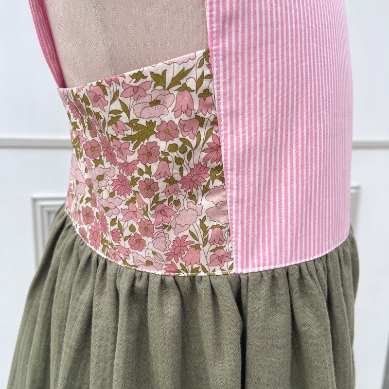 Robe Candice Liberty Popp&Daisy pompadour et gaze pailletée kaki – Image 5