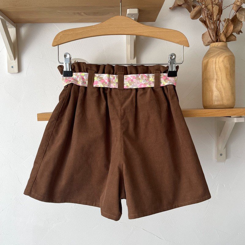 Short Azilis velours et Liberty Betsy berry latte – Image 2