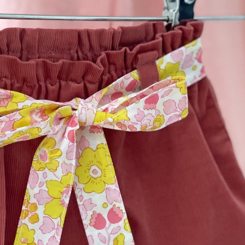 Short Azilis velours et Liberty Betsy strawberry lemonade – Image 3
